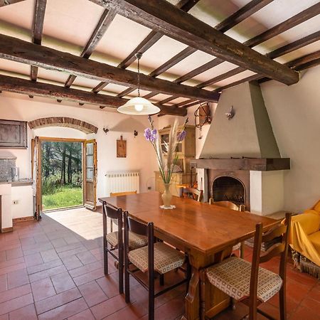 Cozy Home In Massa Marittima Gr With Kitchen Eksteriør bilde
