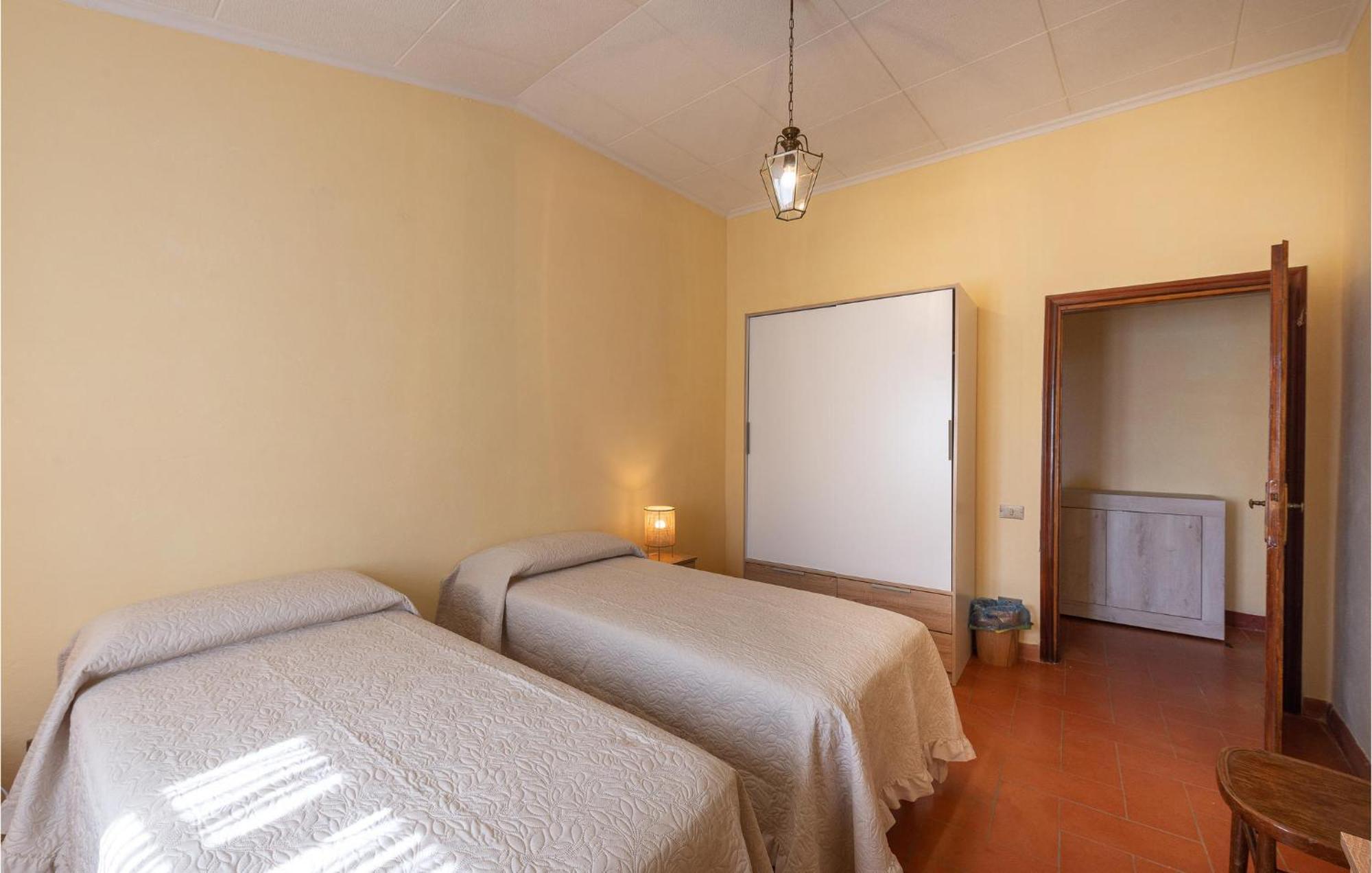 Cozy Home In Massa Marittima Gr With Kitchen Eksteriør bilde