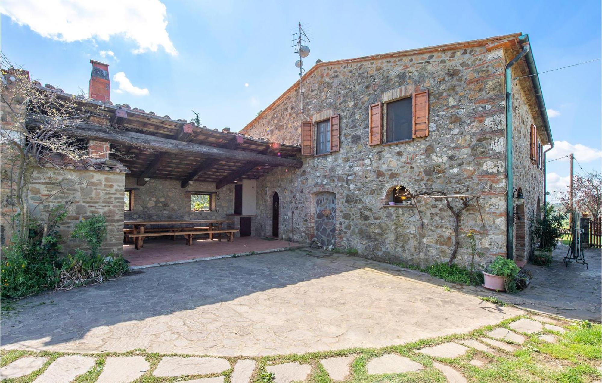 Cozy Home In Massa Marittima Gr With Kitchen Eksteriør bilde