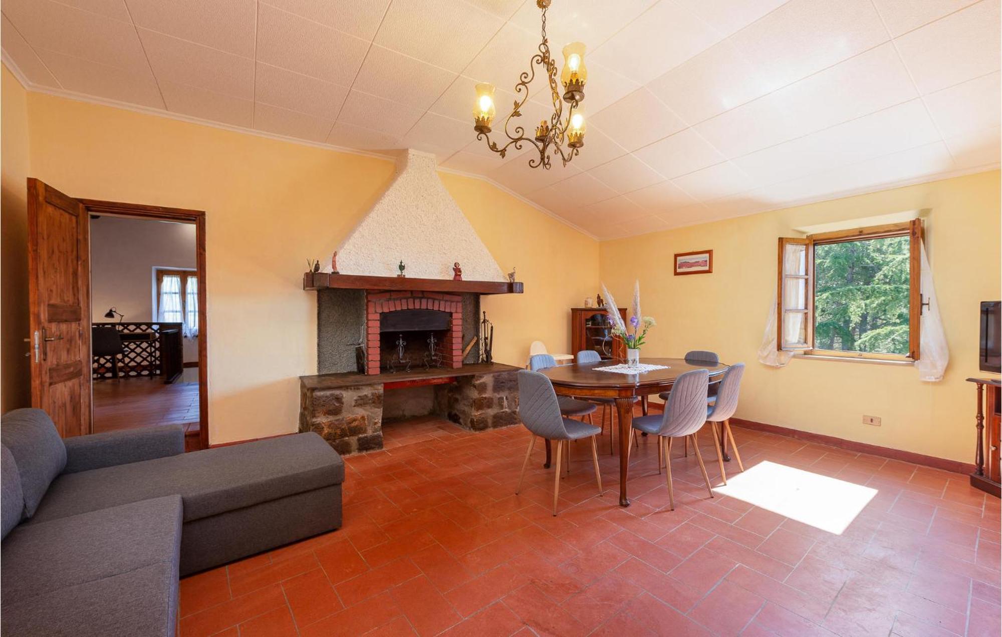 Cozy Home In Massa Marittima Gr With Kitchen Eksteriør bilde