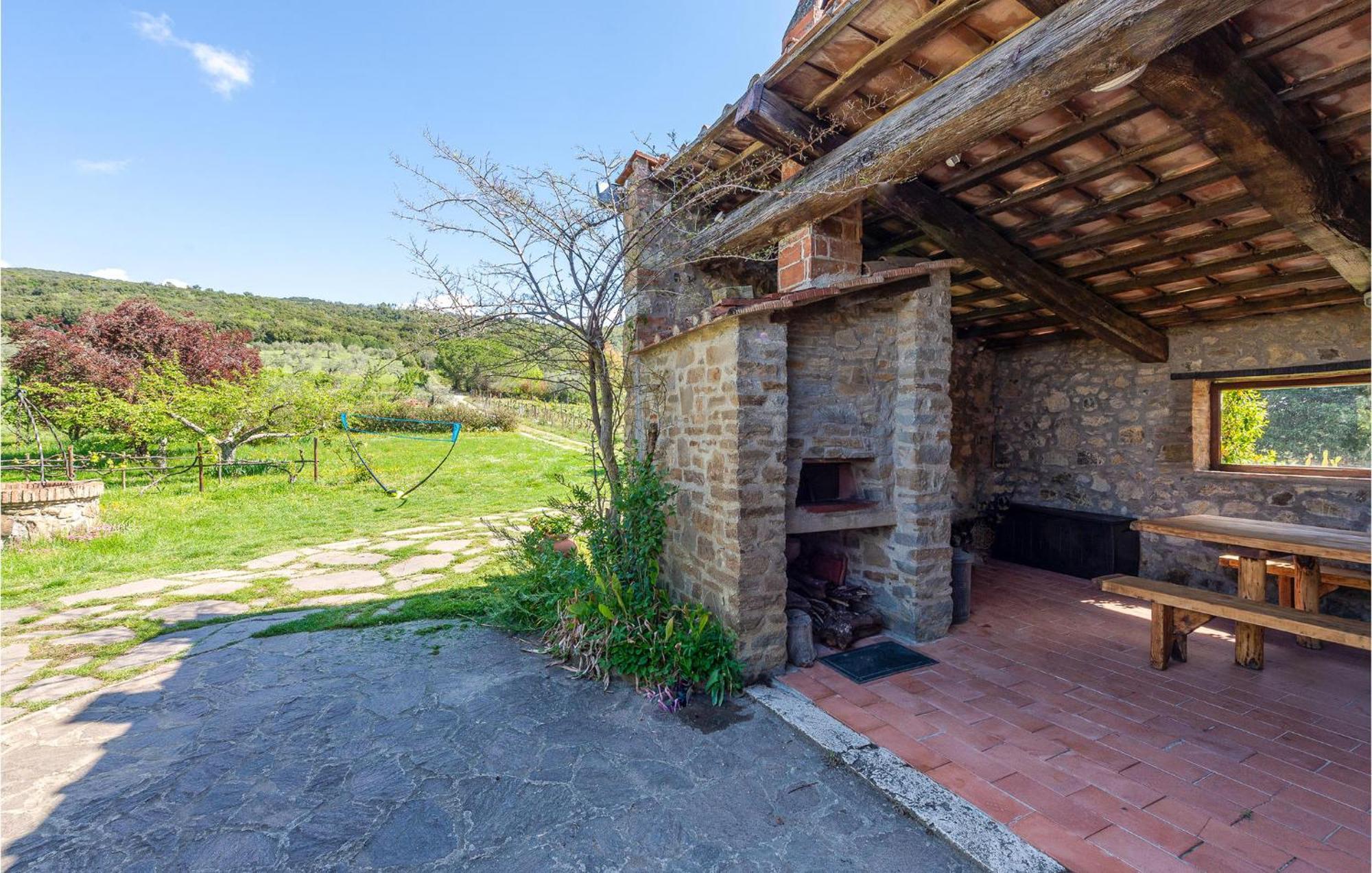 Cozy Home In Massa Marittima Gr With Kitchen Eksteriør bilde